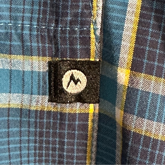 Marmot size large men's s/s blue plaid shirt, lightweight, great for spring - Picture 2 of 11